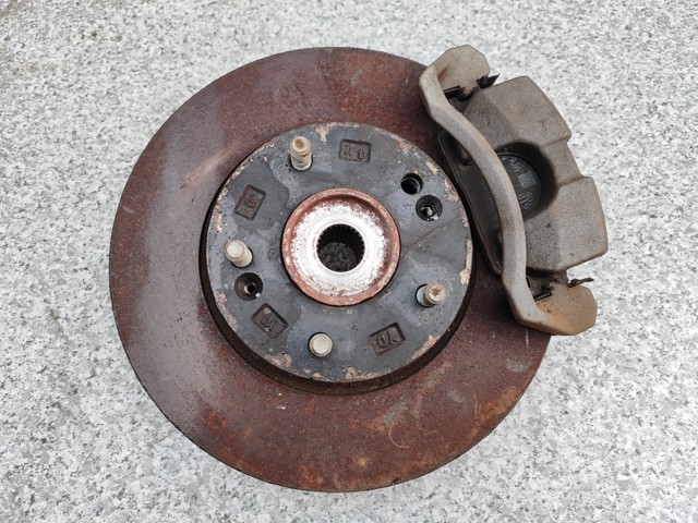 Кулак поворотный передний правый 51716K0000 HYUNDAI