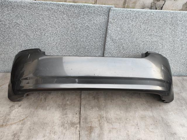 Бампер задний 5215902240 TOYOTA