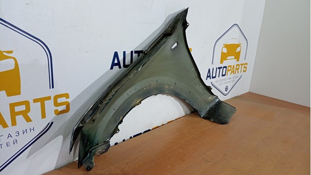 MITSUBISHI 5220C250 Крыло переднее правое в наличии Тернополь