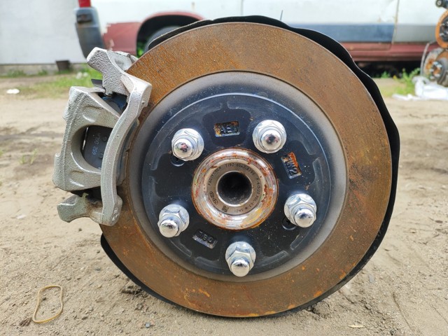 52720G2100 HYUNDAI Цапфа (поворотный кулак) задний правый купить в Харьков
