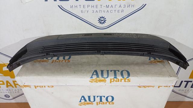 TOYOTA 5311205090 Решетка бампера переднего в наличии Кривой Рог