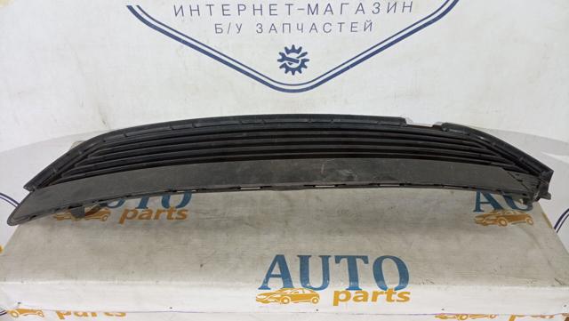 531120D210 TOYOTA Решетка бампера переднего центральная купить в Полтава