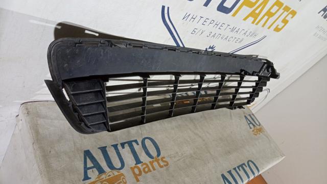TOYOTA 531120D210 Решетка бампера в наличии Ужгород