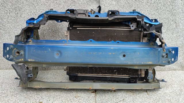 Рамка радиатора верхняя 532050D905 TOYOTA