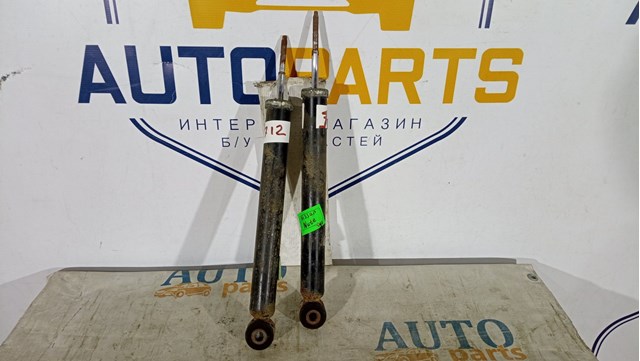Цилиндр подвески 562109U025 NISSAN