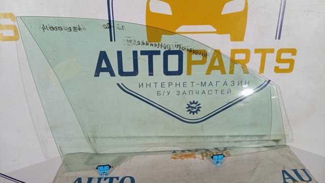 5706A584 MITSUBISHI Стекло двери передней правой купить в Харьков