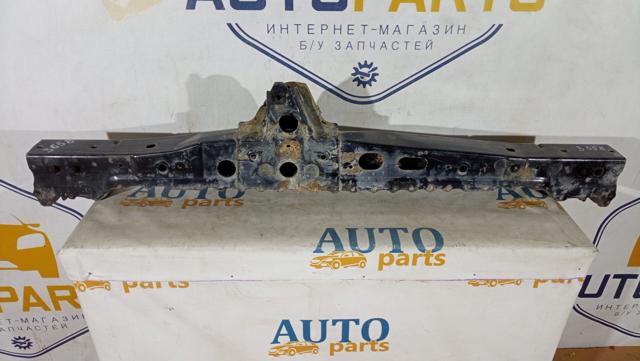 Балка радиатора нижняя 5710447020 TOYOTA