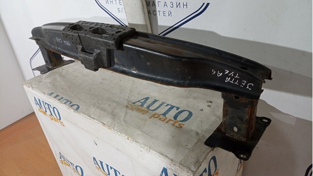 VAG 5C6807311 Усилитель бампера заднего в наличии Запорожье
