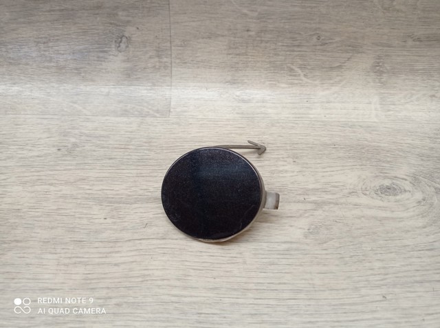 Заглушка буксировочного крюка в передний бампер Skoda Fabia II