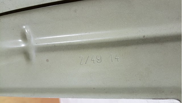 VAG 5JA821022B Крыло переднее правое в наличии Киев