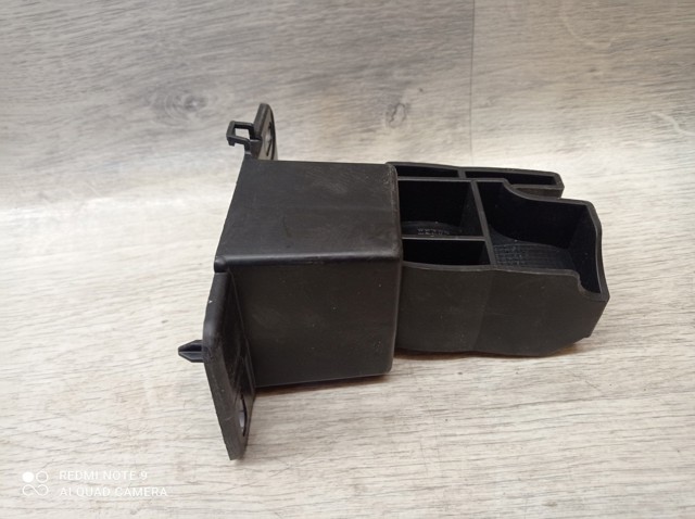 620923103R RENAULT Кронштейн усилителя переднего бампера купить в Харьков