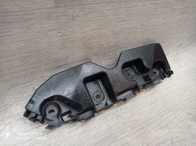 RENAULT 622230010R Кронштейн бампера переднего внешний левый в наличии Украина
