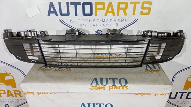 Решетка бампера переднего 622545401R RENAULT