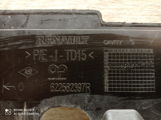 622562397R RENAULT Решетка радиатора купить в Львов