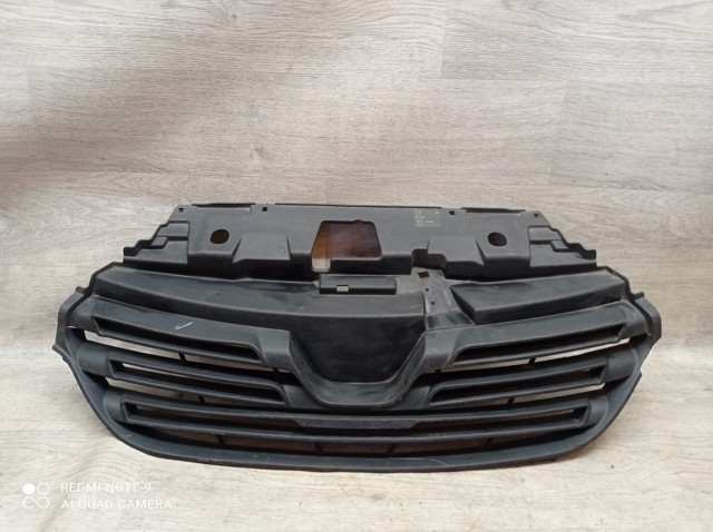 Облицовка радиатора 623108673R RENAULT