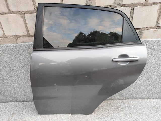 Дверь задняя, левая 6301134103 SSANG YONG
