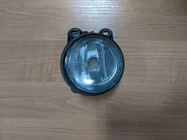 Противотуманка правая 63177839866 BMW