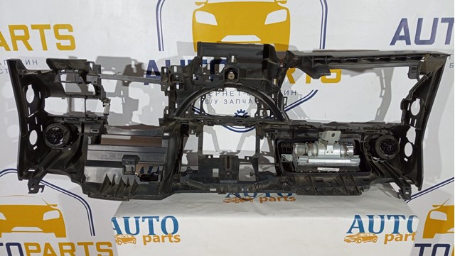 682009U100 Панель салона передняя "торпедо", нижняя часть купить Черкассы