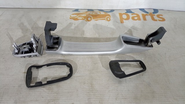 TOYOTA 6921105918 Ручка двери передней наружная в наличии Черкассы