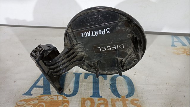 695103W000 Лючок бензобака (топливного бака) купить Ирпень