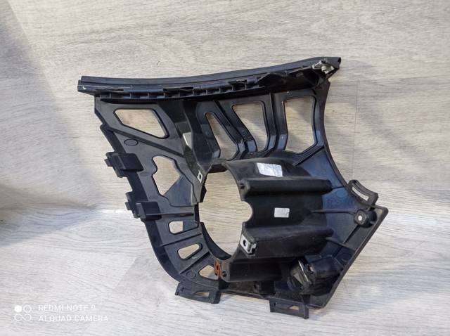 7302507 BMW Кронштейн крепления противотуманной фары левой купить в Украина