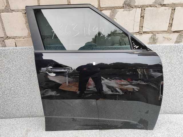 Пассажирская передняя дверь 76004K0001 HYUNDAI