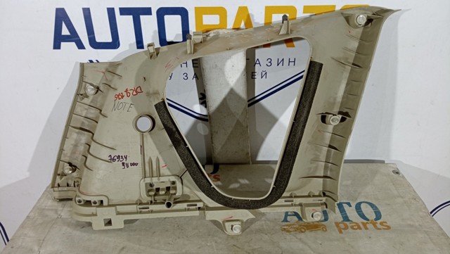 NISSAN 769349U000 Обшивка стойки кузова внутренняя задняя правая в наличии Львов