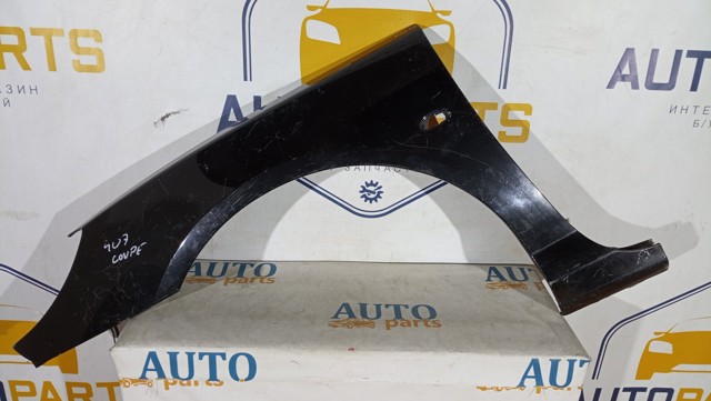 Переднее левое крыло 7840Q5 PEUGEOT