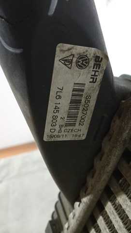 Volkswagen touareg audi q7 радиатор интеркуллера

состояние детали как на фото

можем сделать дополнительные фото

отправка сегодня-завтра 

номер запчасти: 7l6145803d

drg532 7L6145803D