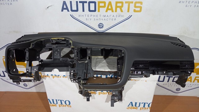 Передняя панель 8000B003XA MITSUBISHI