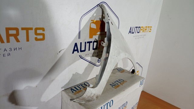 8200256118 RENAULT Крыло переднее правое купить в Харьков