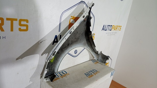 8200256118 RENAULT Крыло переднее правое купить в Харьков
