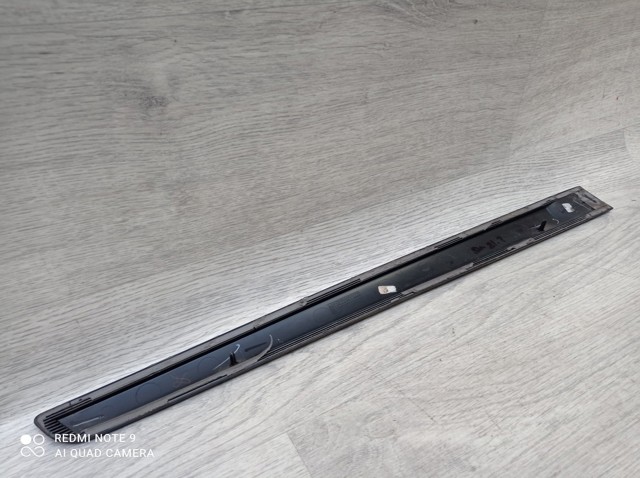 828719U000 NISSAN Молдинг задней левой двери купить в Сумы
