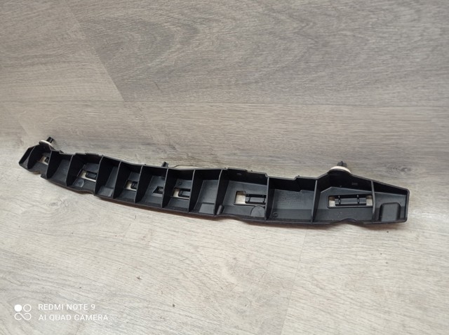 RENAULT 850420008R Кронштейн бампера заднего центральный в наличии Украина