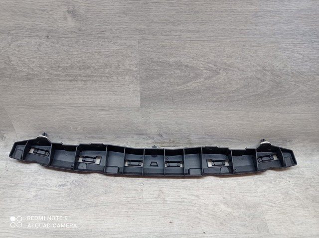 850420008R RENAULT Кронштейн бампера заднего центральный купить в Полтава
