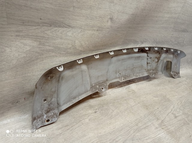 RENAULT 850701407R Накладка бампера заднего в наличии Львов