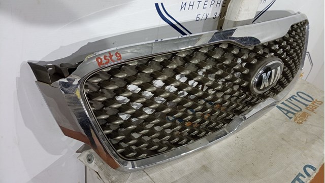 HYUNDAI 86352C5000 Решетка радиатора в наличии Чернигов