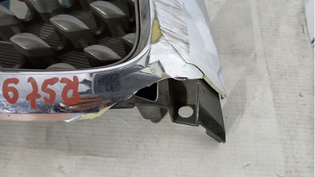 HYUNDAI 86352C5000 Решетка радиатора в наличии Одесса