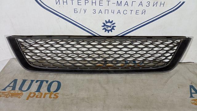 Решетка переднего бампера 8651207500 HYUNDAI