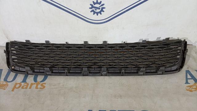8651207500 HYUNDAI Решетка бампера переднего купить в Николаев