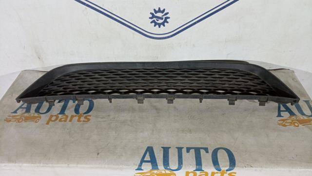 HYUNDAI 8651207500 Решетка бампера переднего в наличии Тернополь