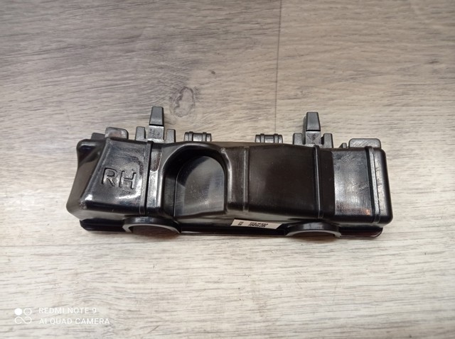 86552Q0000 HYUNDAI Кронштейн бампера переднего правый купить в Чернигов