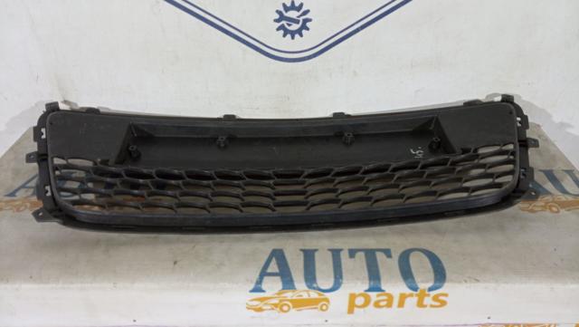 HYUNDAI 865612L010 Решетка радиатора в наличии Сумы