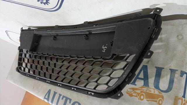 HYUNDAI 865612L010 Решетка радиатора в наличии Каменское