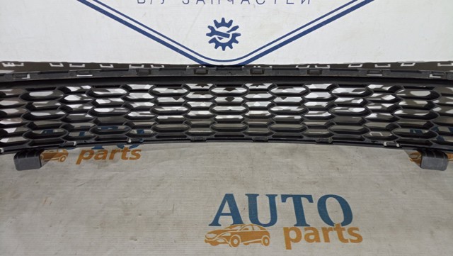 HYUNDAI 86561A4000 Решетка бампера переднего в наличии Черкассы