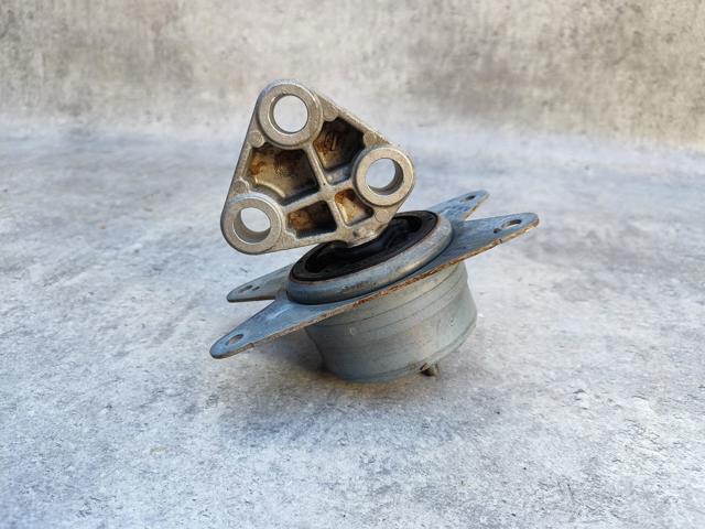 90538543 OPEL Кронштейн подушки (опоры) двигателя левой купить в Полтава