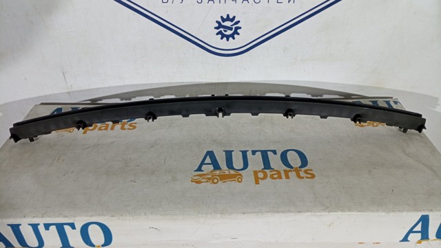 Решетка бампера переднего верхняя 9142866 OPEL
