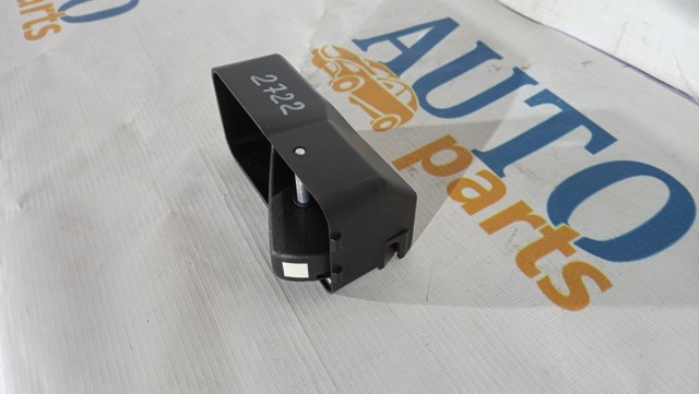 FORD 91ABA22600AB Ручка двери задней (распашной) правая внутренняя в наличии Павлоград