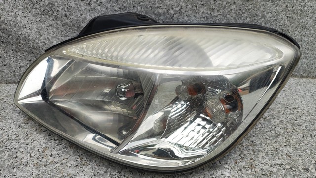 921011G020 HYUNDAI Левая фара купить в Ирпень