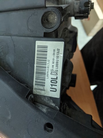 92101C5100 HYUNDAI Левая фара купить в Житомир